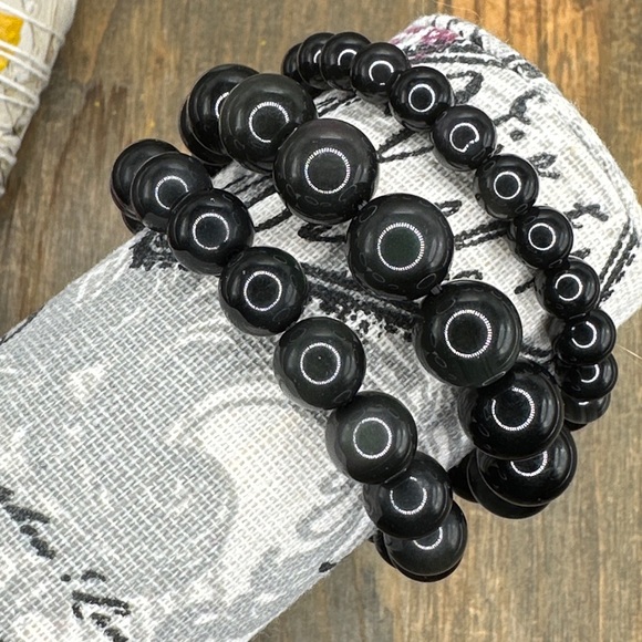 Rainbow obsidian beaded bracelet/ manifesting intuition and protection - Picture 3 of 6